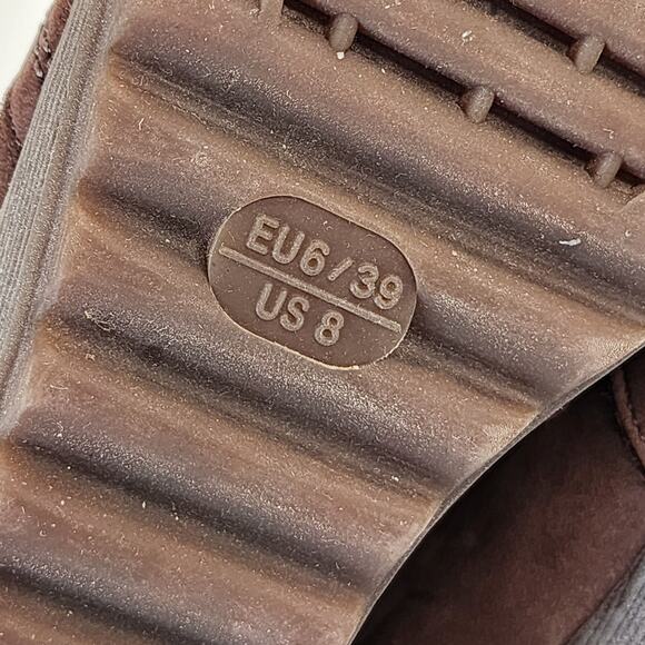 The FLEXX Brown Suede Ankle Booties Size 8 - Picture 8 of 8